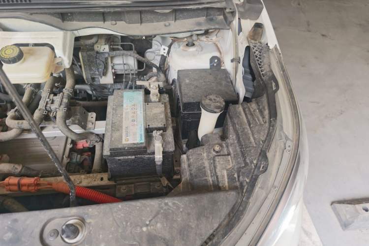 Used BYD Yuan Pro 2023 401 km Deluxe Version Engine Bay Left