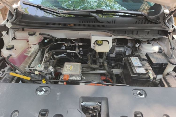 Used BYD Yuan Pro 2023 401KM Luxury Version Engine Bay