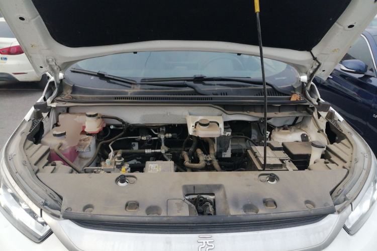 Used BYD Yuan Pro 2023 401KM Luxury Version Engine Bay