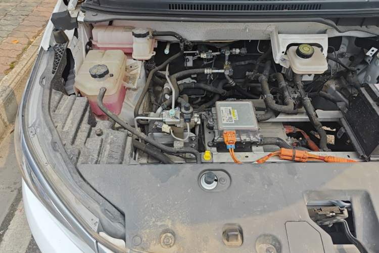 Used BYD Yuan Pro 2023 401 km Deluxe Version Engine Bay Right
