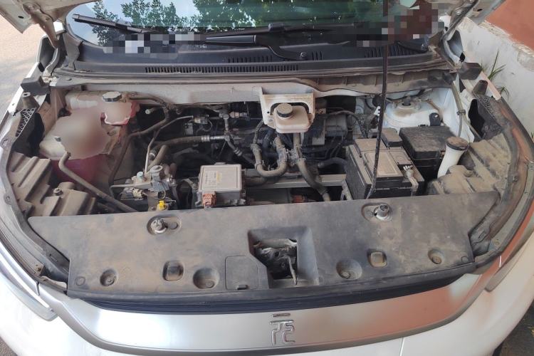 Used BYD Yuan Pro 2023 320KM Luxury Version Engine Bay