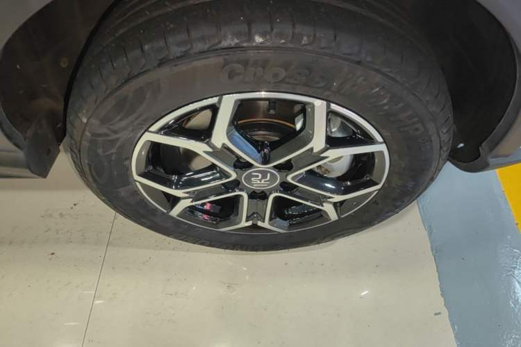 Used BYD Yuan Pro 2023 401 km Deluxe Version Exterior 1