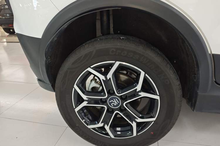 Used BYD Yuan Pro 2023 320KM Luxury Version Exterior 1