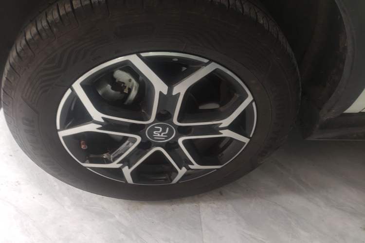 Used BYD Yuan Pro 2023 401KM Luxury Version Exterior 1
