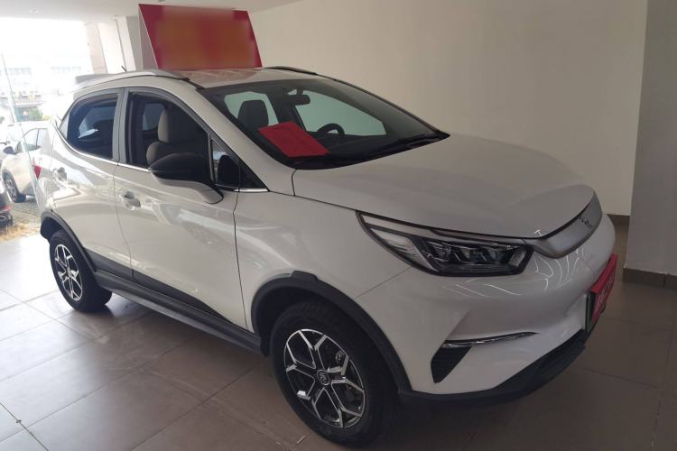 Used BYD Yuan Pro 2023 320KM Luxury Version Exterior 2