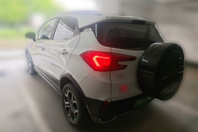Used BYD Yuan Pro 2023 401 km Deluxe Version Exterior 3