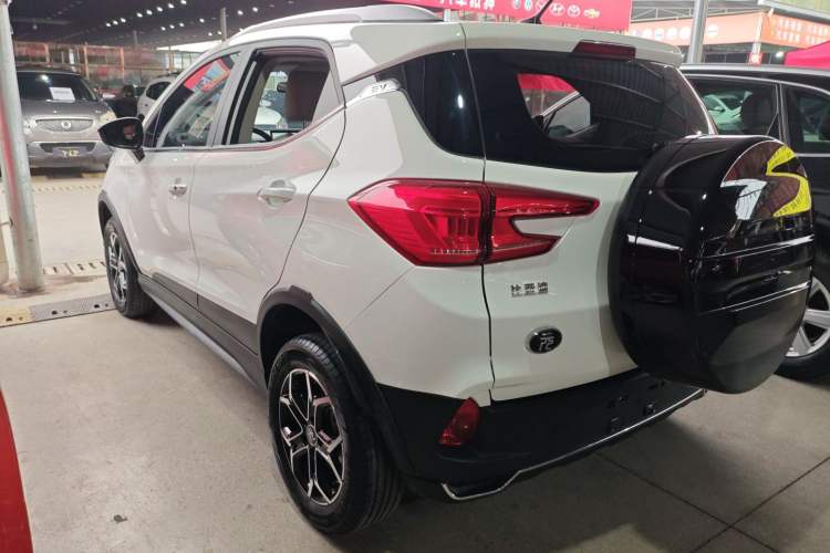 Used BYD Yuan Pro 2023 401KM Luxury Version Exterior 3