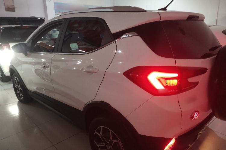Used BYD Yuan Pro 2023 401 km Deluxe Version Exterior 3