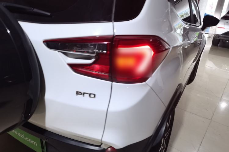 Used BYD Yuan Pro 2023 401KM Luxury Version Exterior 3