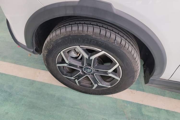 Used BYD Yuan Pro 2023 401 km Deluxe Version Exterior 4