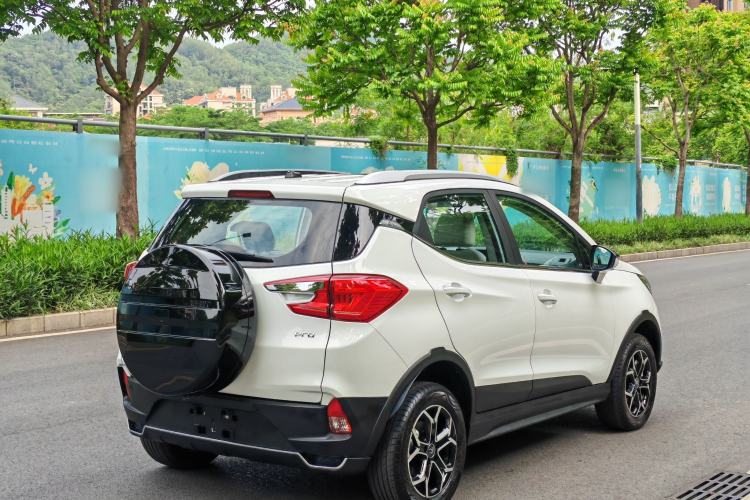 Used BYD Yuan Pro 2023 401 km Deluxe Version Exterior 5