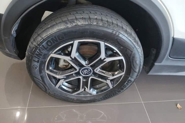 Used BYD Yuan Pro 2023 401 km Deluxe Version Exterior 5