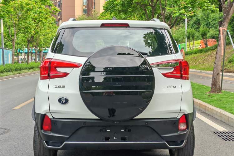 Used BYD Yuan Pro 2023 401 km Deluxe Version Exterior 6