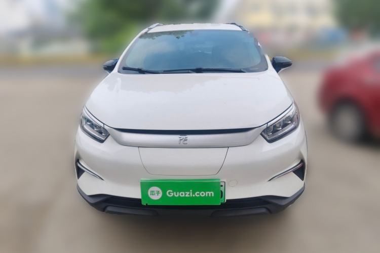 Used BYD Yuan Pro 2023 320KM Luxury Version Front