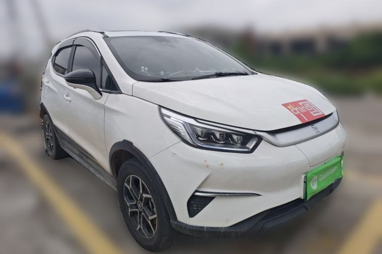 Used BYD Yuan Pro 2023 401 km Deluxe Version Front Right 45 Deg