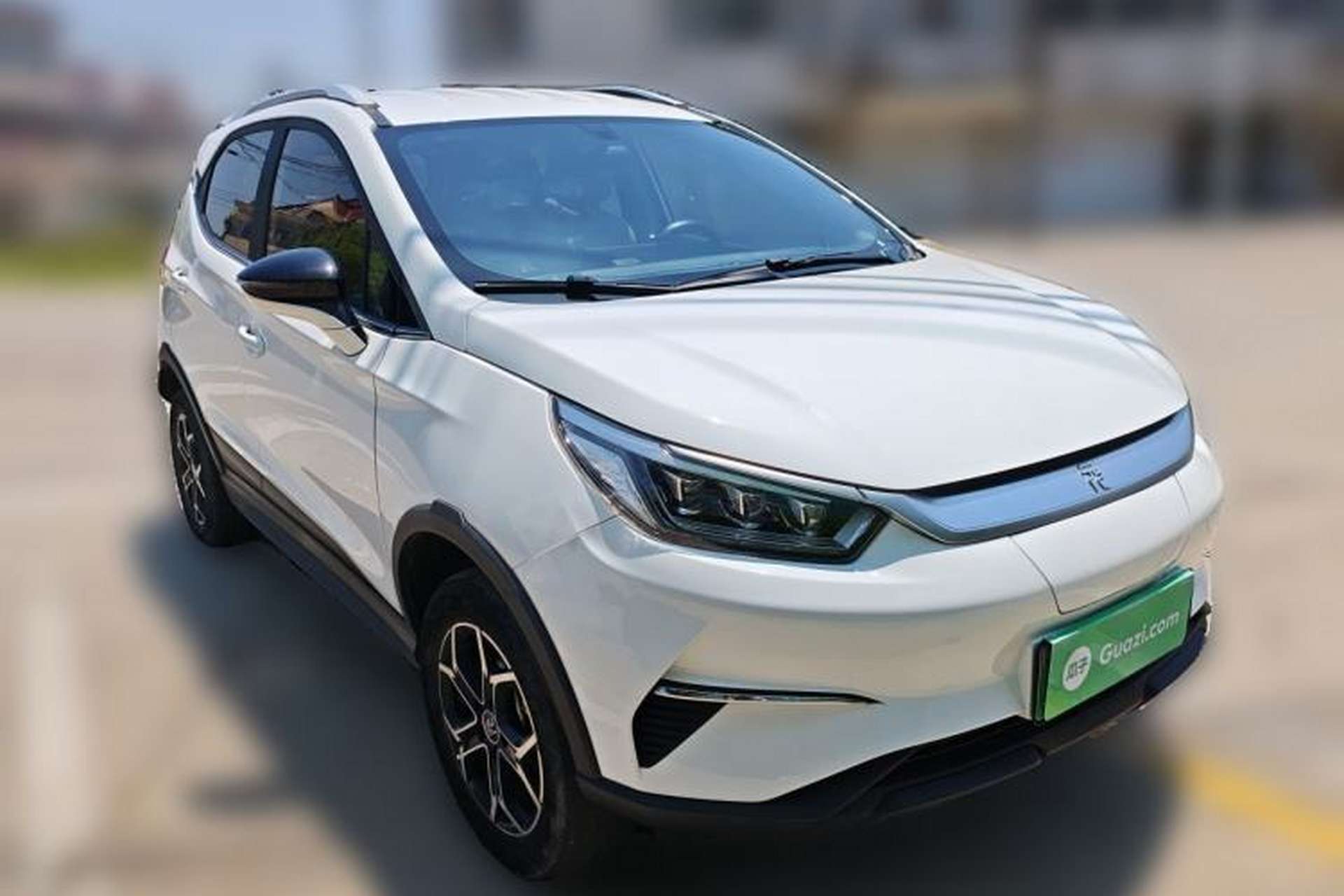 Used BYD Yuan Pro 2023 401KM Luxury Version Front Right 45 Deg