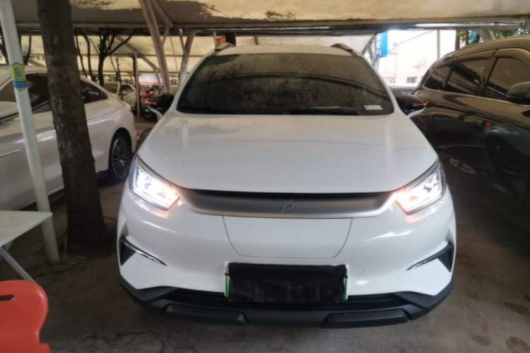 Used BYD Yuan Pro 2023 401KM Luxury Version Front