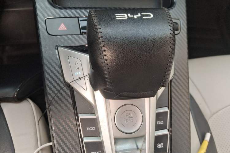 Used BYD Yuan Pro 2023 401 km Deluxe Version Gear Lever