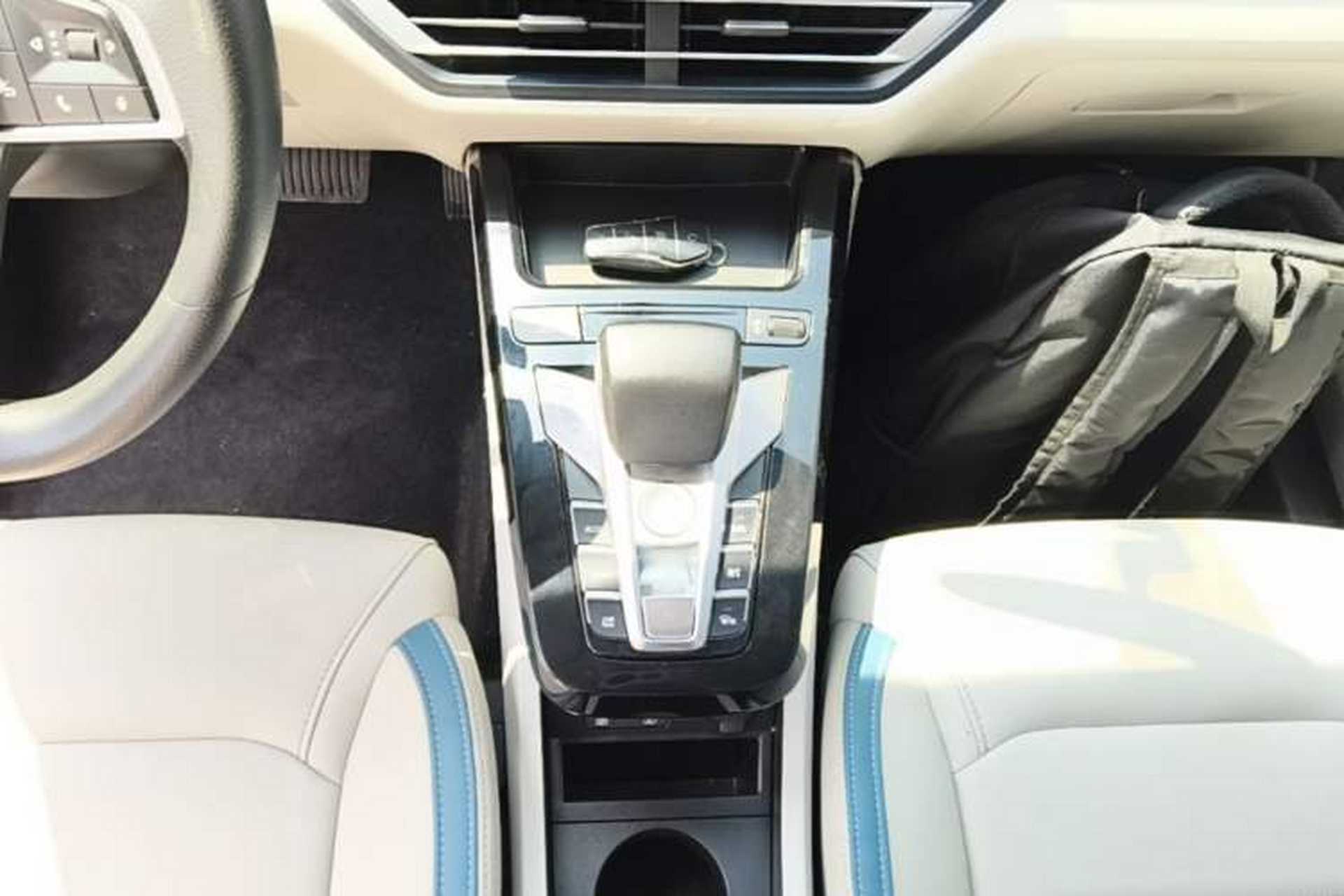 Used BYD Yuan Pro 2023 401KM Luxury Version Gear Lever