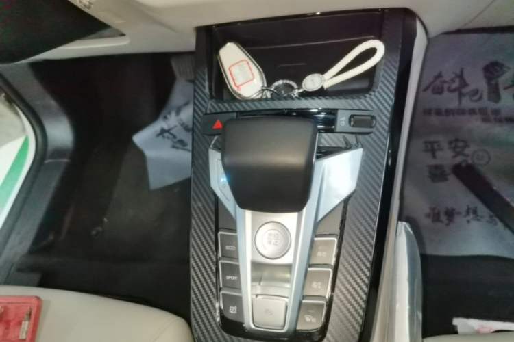 Used BYD Yuan Pro 2023 401 km Deluxe Version Gear Lever