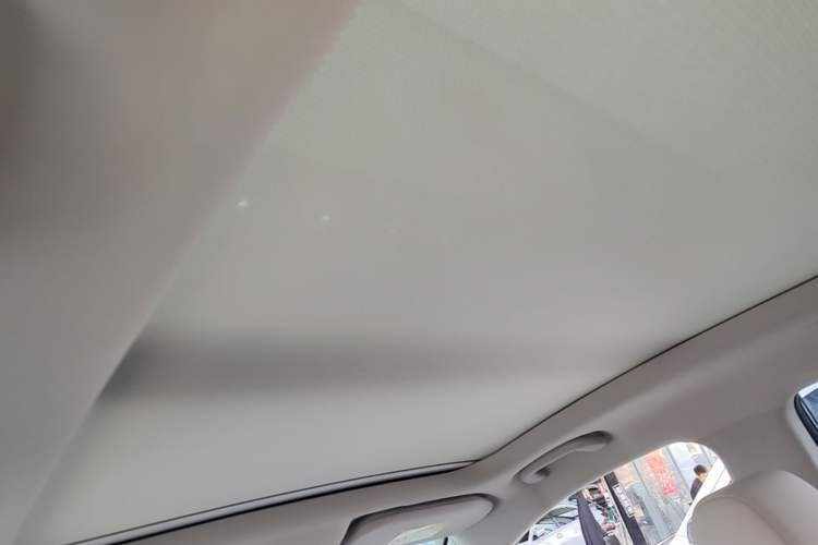 Used BYD Yuan Pro 2023 401 km Deluxe Version Headliner