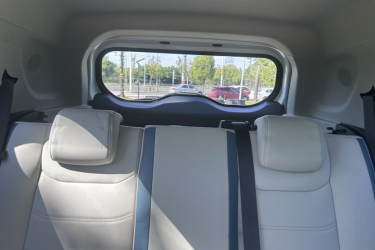 Used BYD Yuan Pro 2023 401KM Luxury Version Interior 5