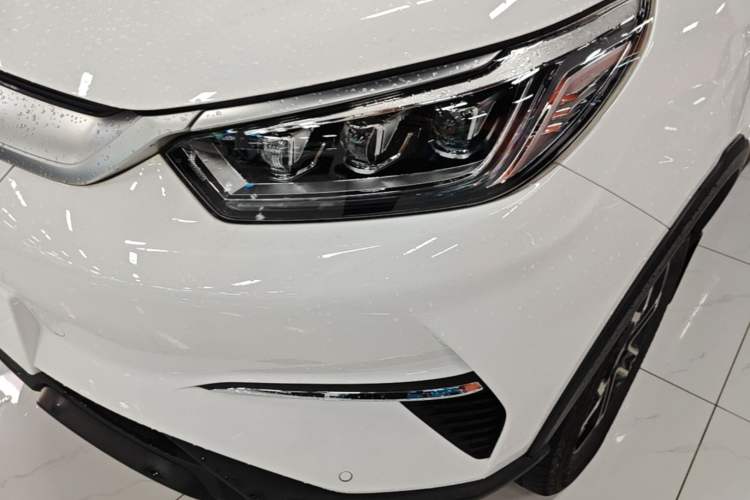 Used BYD Yuan Pro 2023 401 km Deluxe Version Left Front Headlight