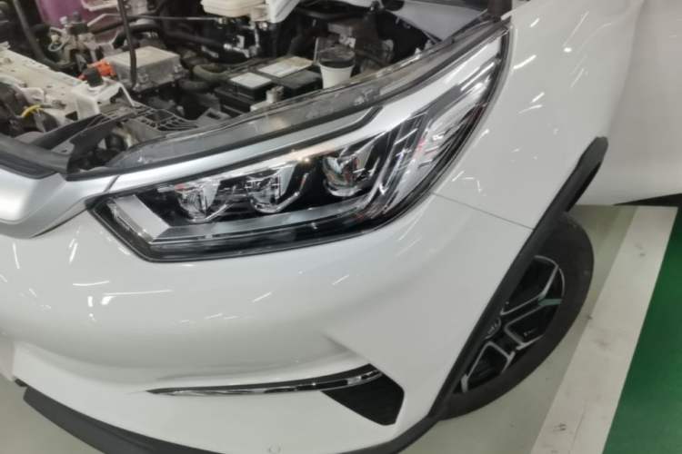 Used BYD Yuan Pro 2023 401 km Deluxe Version Left Front Headlight
