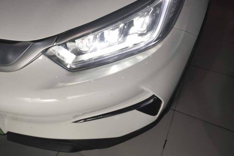 Used BYD Yuan Pro 2023 401 km Deluxe Version Left Front Headlight