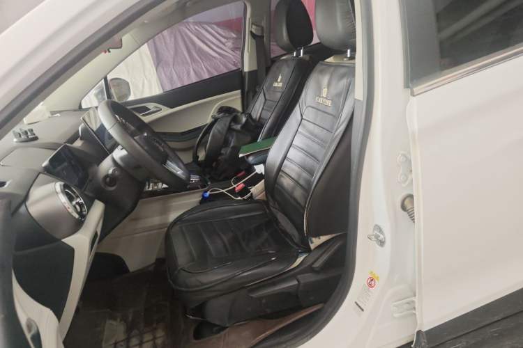 Used BYD Yuan Pro 2023 401 km Deluxe Version Left Front Seat