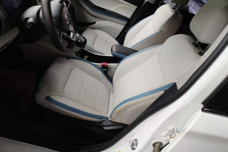 Used BYD Yuan Pro 2023 401 km Deluxe Version Left Front Seat