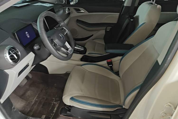 Used BYD Yuan Pro 2023 401 km Deluxe Version Left Front Seat