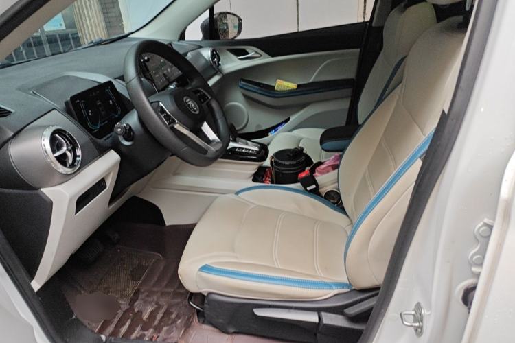 Used BYD Yuan Pro 2023 401 km Deluxe Version Left Front Seat