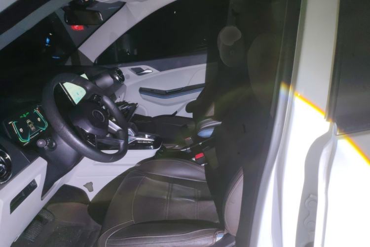 Used BYD Yuan Pro 2023 401KM Luxury Version Left Front Seat