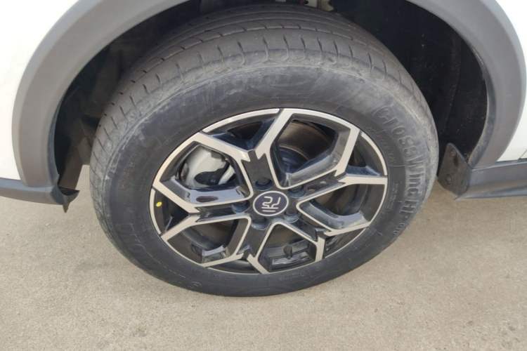 Used BYD Yuan Pro 2023 401KM Luxury Version Left Front Wheel Hub