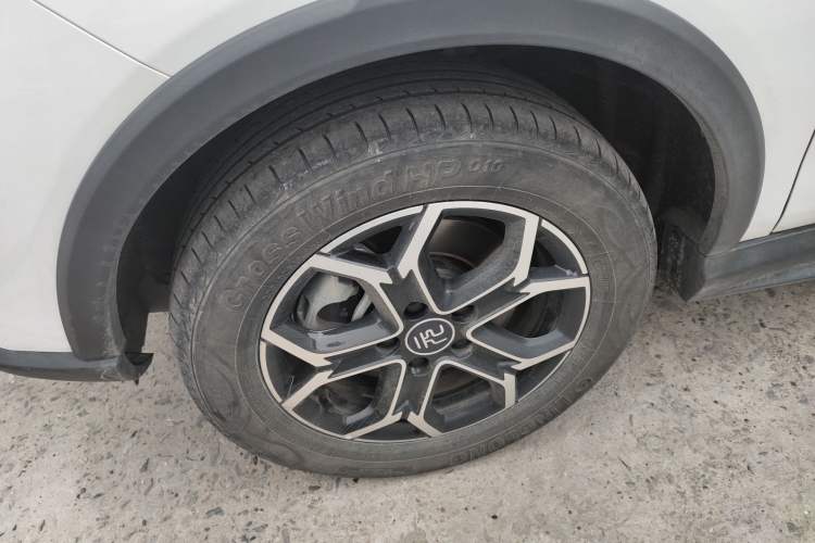 Used BYD Yuan Pro 2023 401KM Luxury Version Left Front Wheel Hub