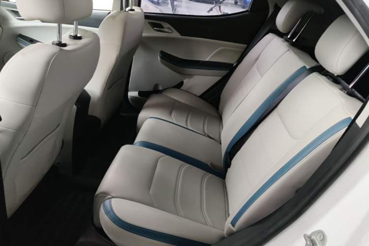 Used BYD Yuan Pro 2023 401 km Deluxe Version Left Rear Seat