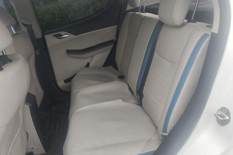 Used BYD Yuan Pro 2023 401 km Deluxe Version Left Rear Seat