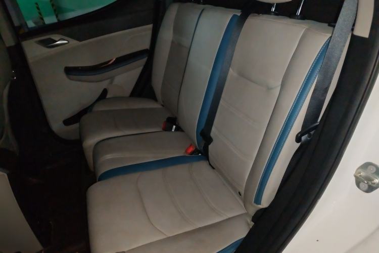 Used BYD Yuan Pro 2023 320KM Luxury Version Left Rear Seat