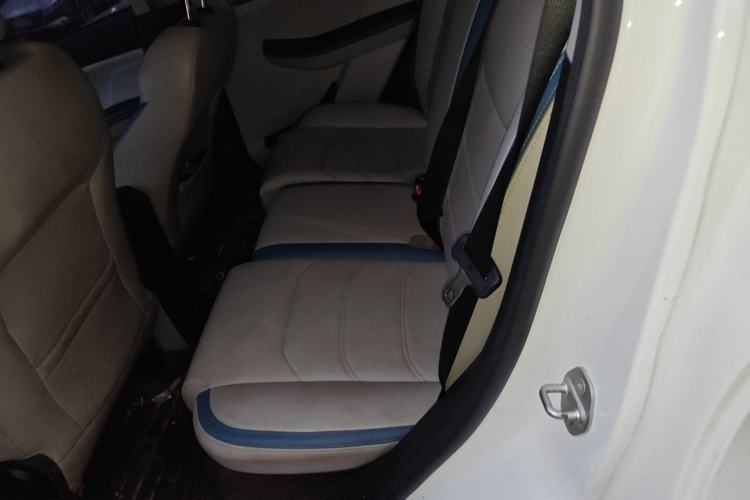 Used BYD Yuan Pro 2023 401KM Luxury Version Left Rear Seat