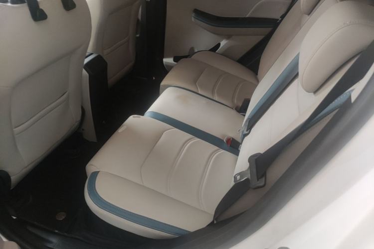 Used BYD Yuan Pro 2023 401KM Luxury Version Left Rear Seat