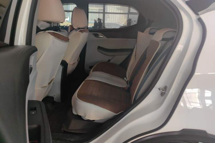 Used BYD Yuan Pro 2023 401KM Luxury Version Left Rear Seat