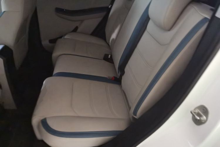 Used BYD Yuan Pro 2023 401KM Luxury Version Left Rear Seat