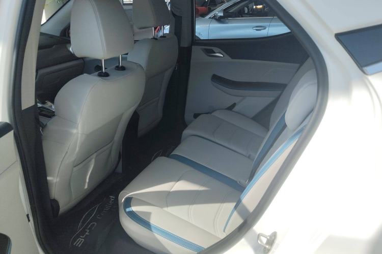 Used BYD Yuan Pro 2023 401 km Deluxe Version Left Rear Seat
