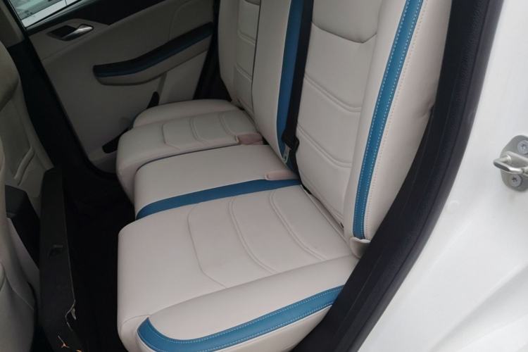 Used BYD Yuan Pro 2023 401 km Deluxe Version Left Rear Seat