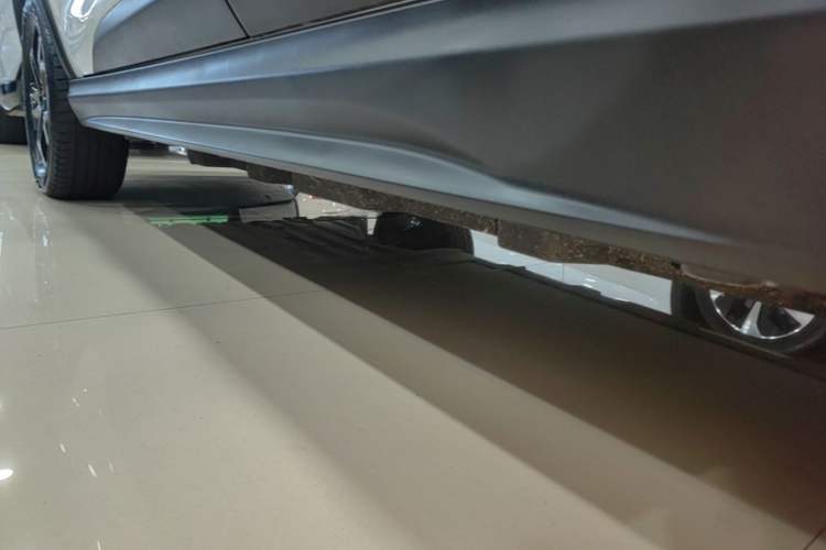 Used BYD Yuan Pro 2023 401 km Deluxe Version Left Side Sill