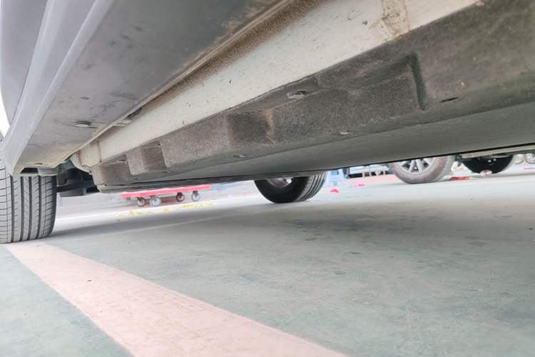Used BYD Yuan Pro 2023 401 km Deluxe Version Left Side Sill