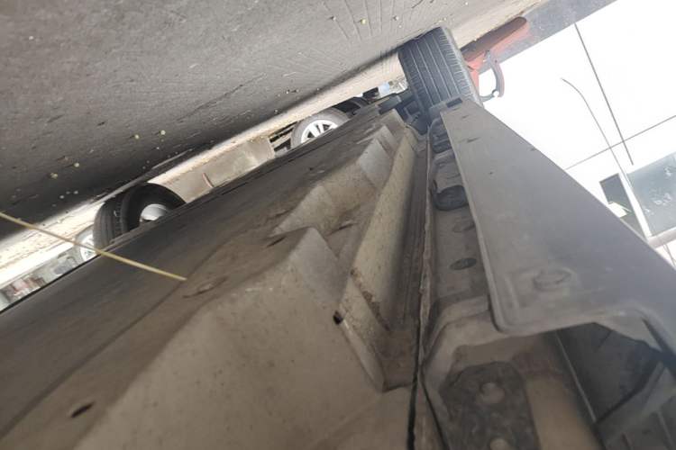 Used BYD Yuan Pro 2023 401KM Luxury Version Left Side Sill