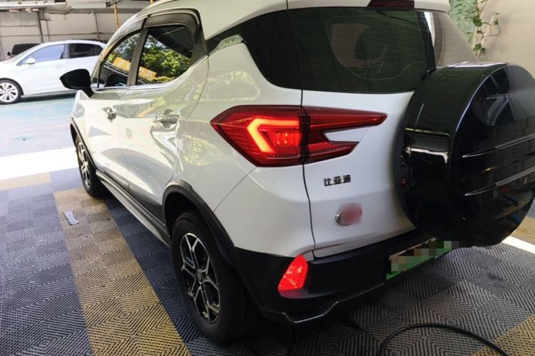 Used BYD Yuan Pro 2023 401 km Deluxe Version Rear Left 45 Deg