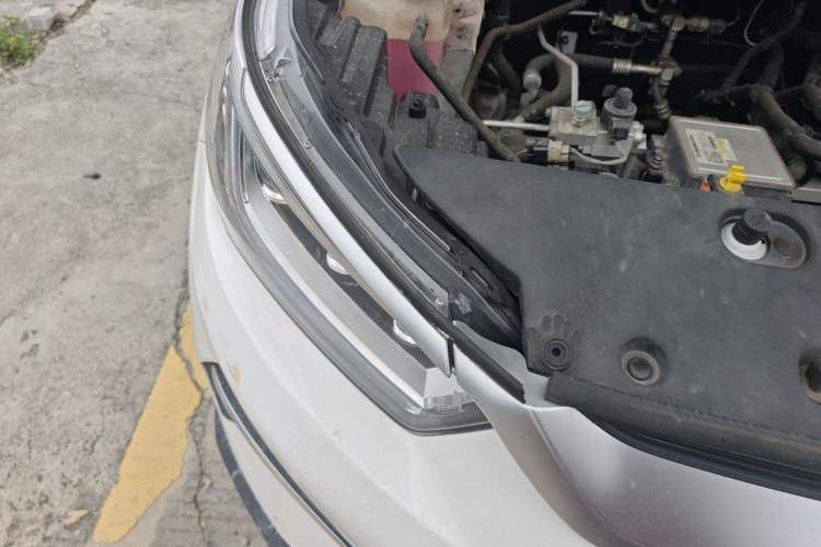Used BYD Yuan Pro 2023 401 km Deluxe Version Right Front Headlight